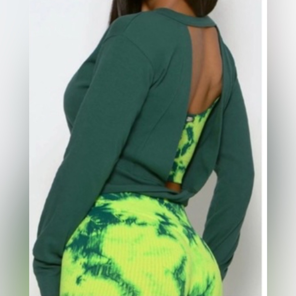 Bombshell Sportswear long sleeve crop open back Twist size Small BLACK - Picture 4 of 8